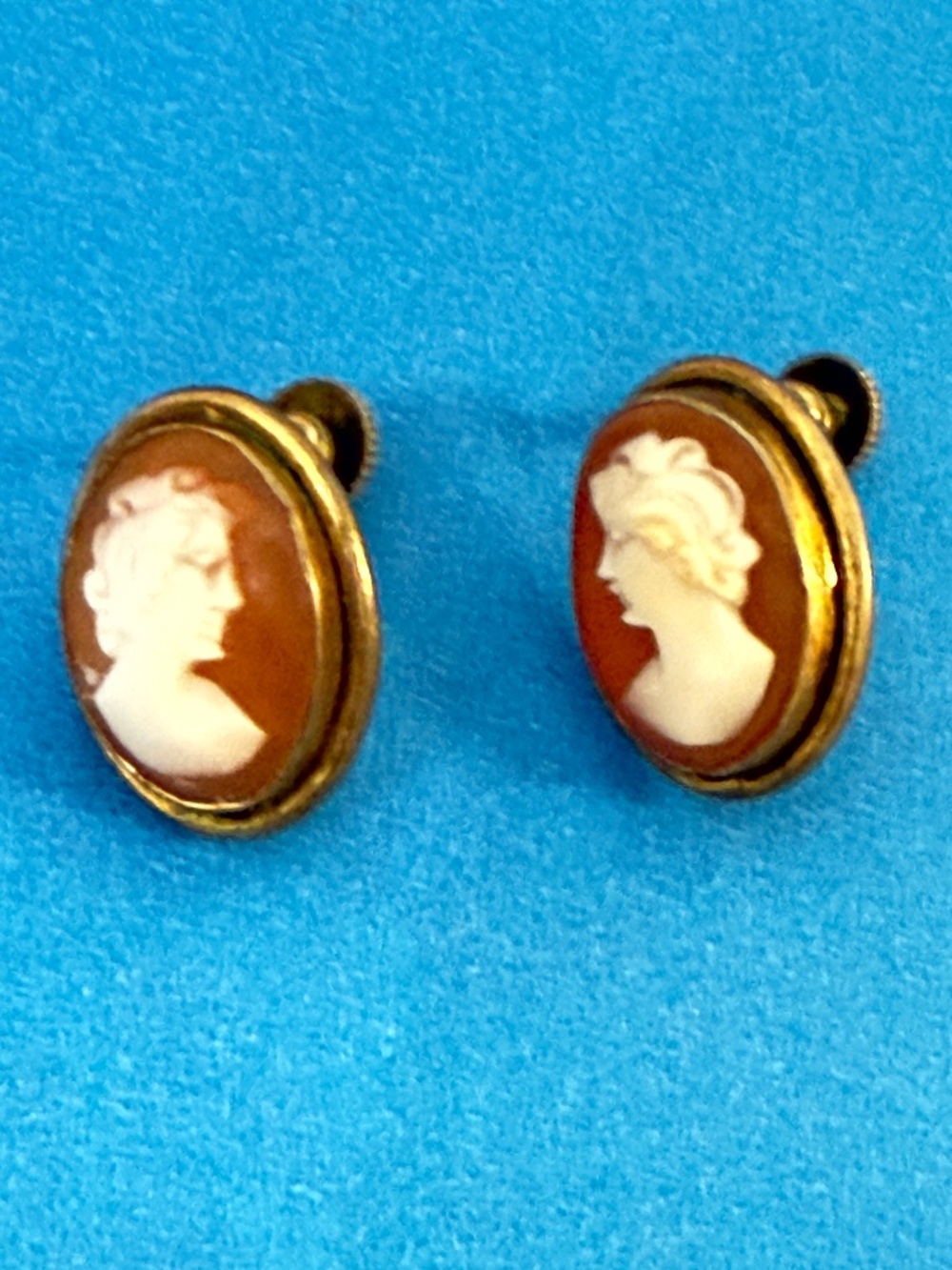Italian Vintage Victorian Carved Shell Cameo Earrings 1/20 12K G.F. Gold Filled
